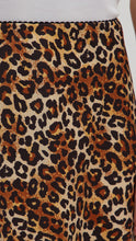 Dana Leopard skirt